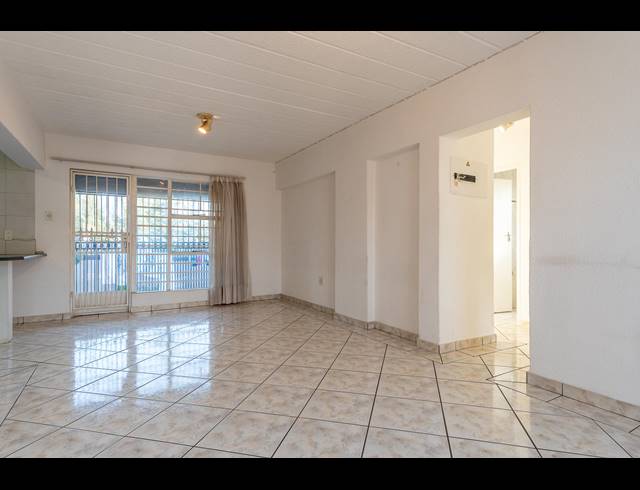 2 BEDROOM APARTMENT FOR SALE IN BASSONIA